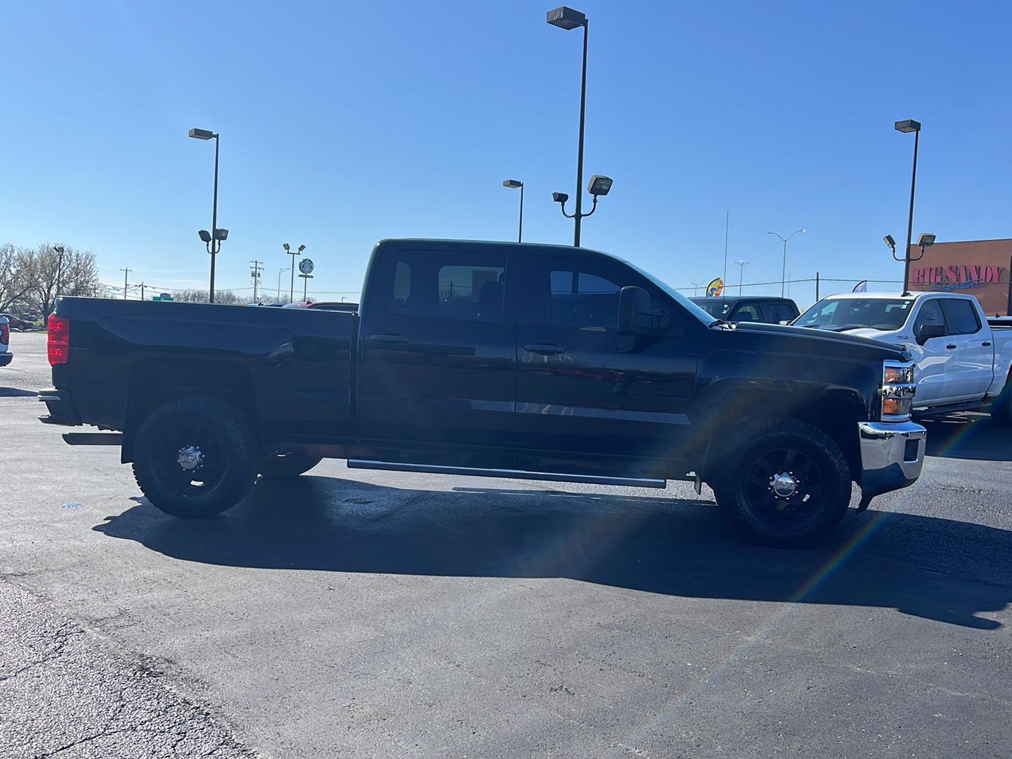 View vehicle photo 5