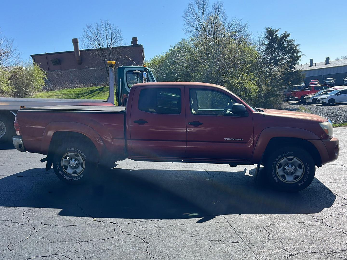 View vehicle photo 6