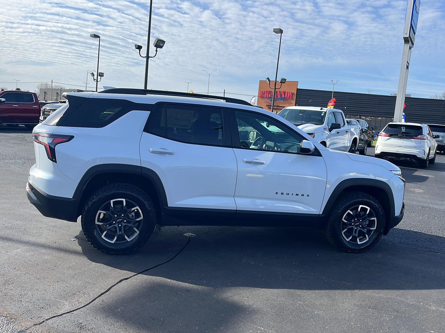 View vehicle photo 6