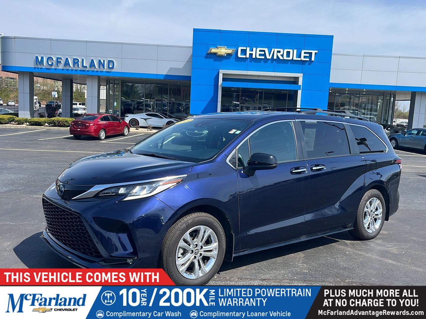 2022 Toyota Sienna XSE 7-Passenger AWD