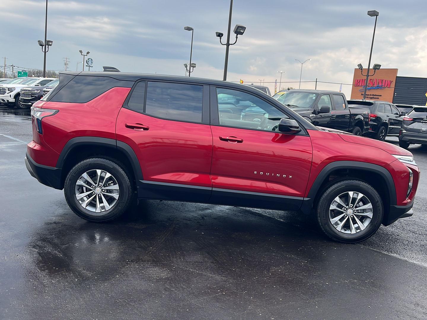 View vehicle photo 6