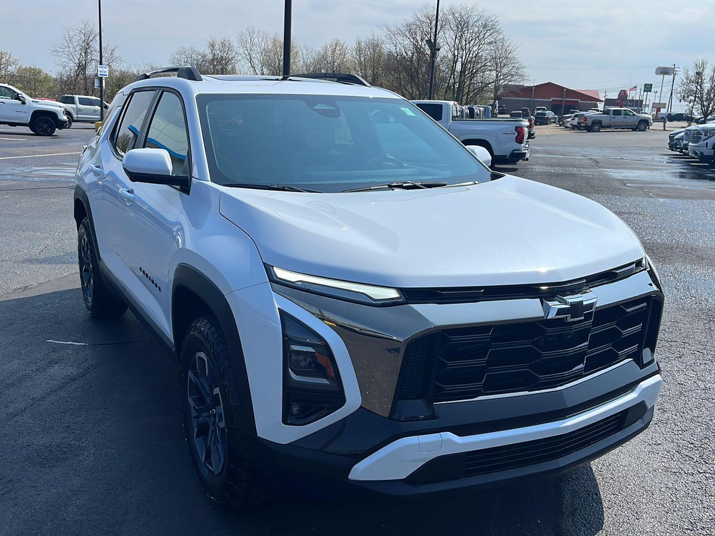 View vehicle photo 7