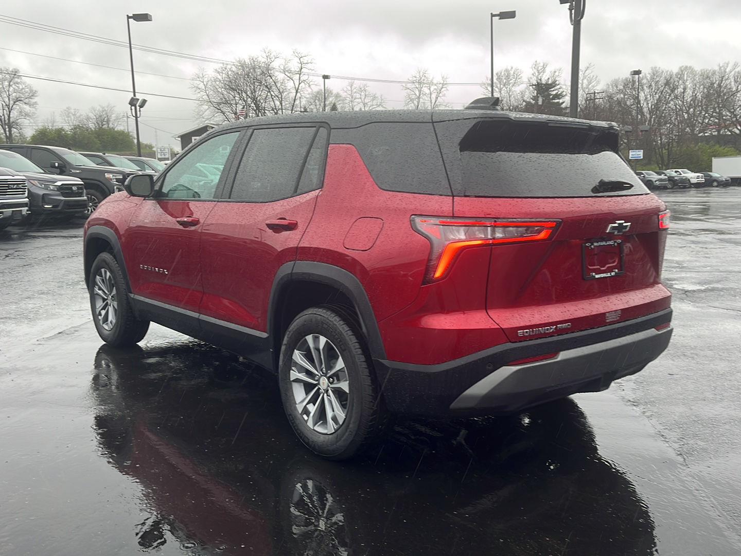 View vehicle photo 3