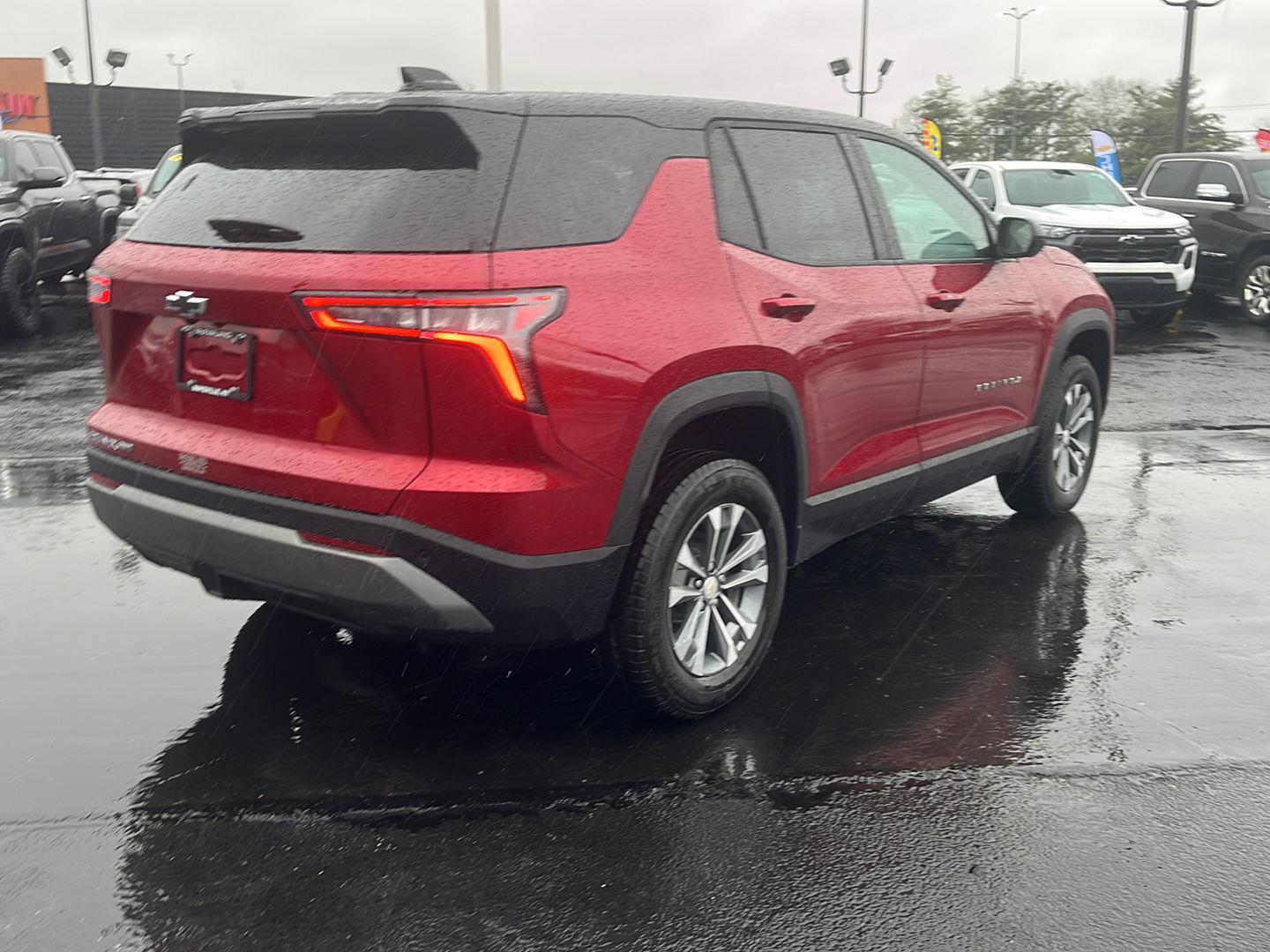 View vehicle photo 5