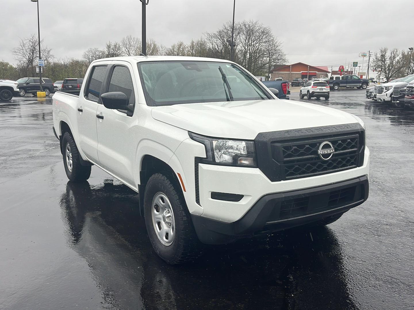 View vehicle photo 7