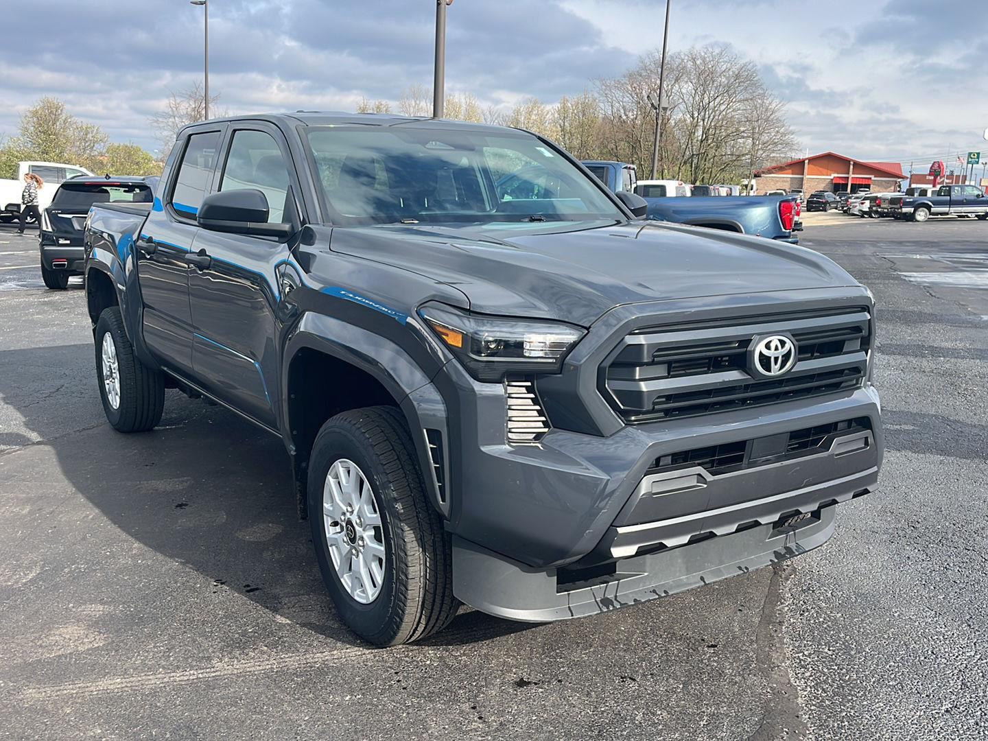 View vehicle photo 7