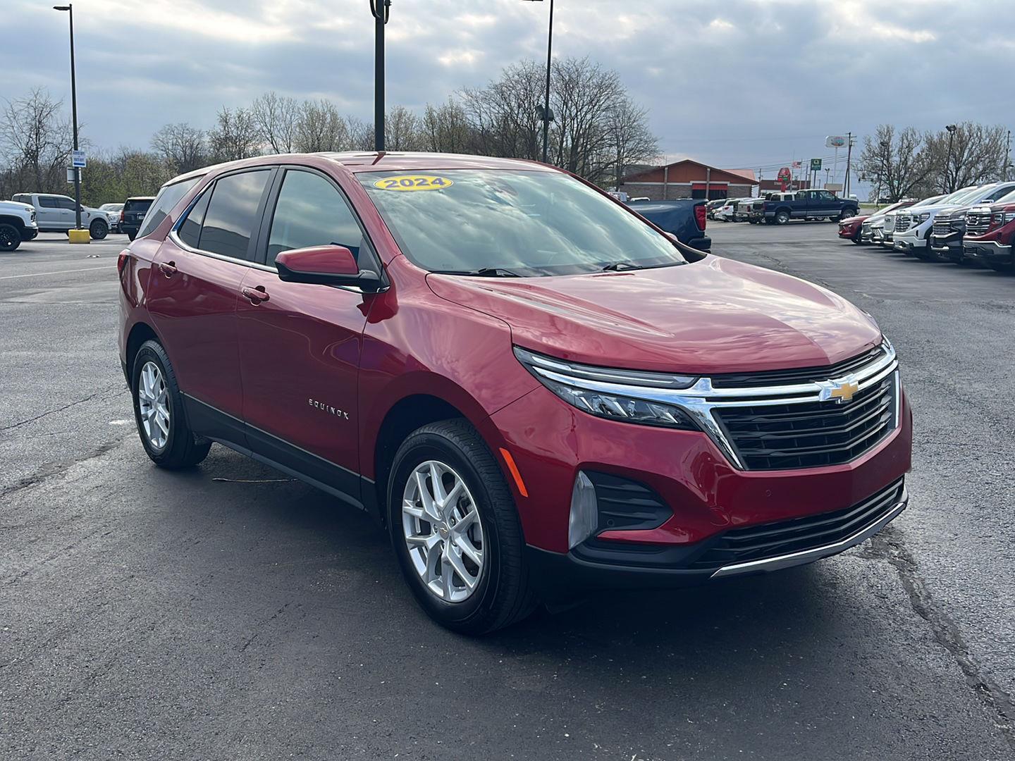 View vehicle photo 7