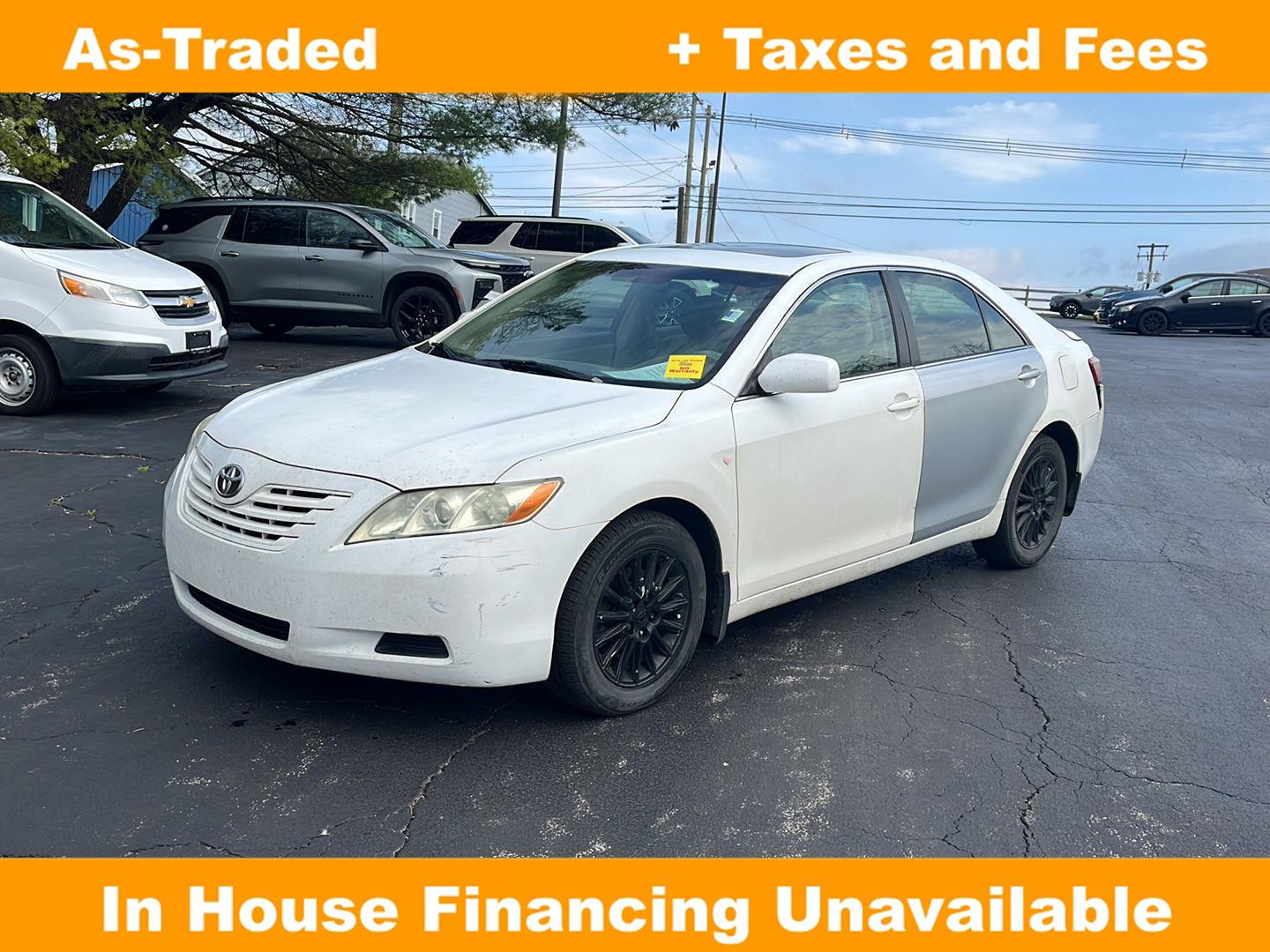 Super White 2007 Toyota Camry LE Sedan Front-Wheel Drive 5-Speed Automatic