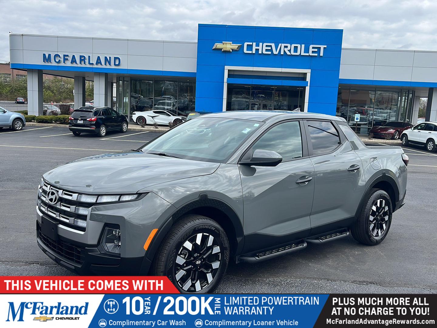 Hampton Gray 2025 Hyundai Santa Cruz SE Crew Cab FWD Pickup Truck Front-Wheel Drive Automatic