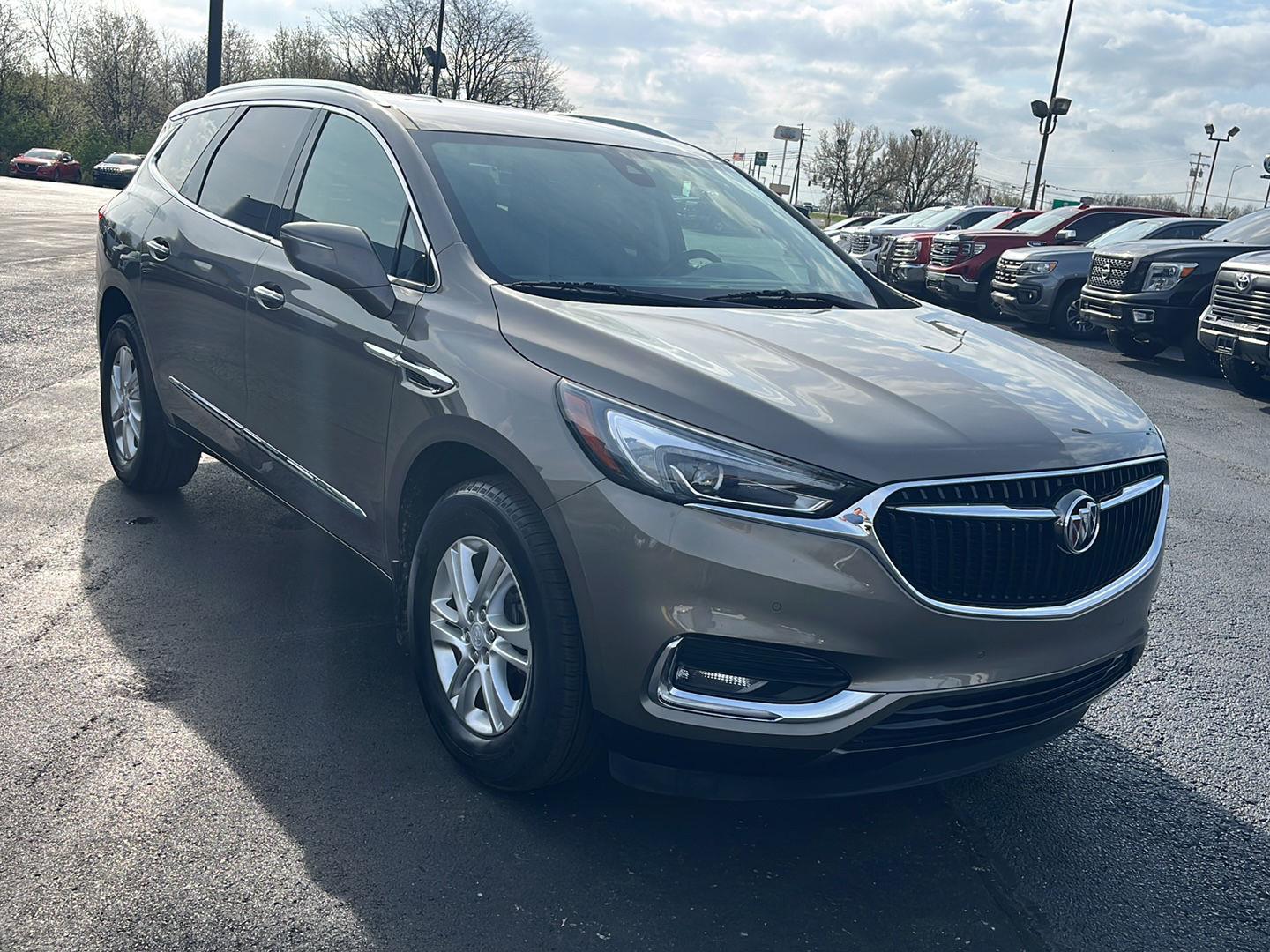 View vehicle photo 7