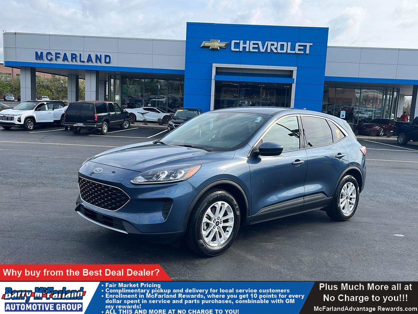 BLUE METALLIC 2020 Ford Escape SE FWD SUV / Crossover Front-Wheel Drive 8-Speed Automatic