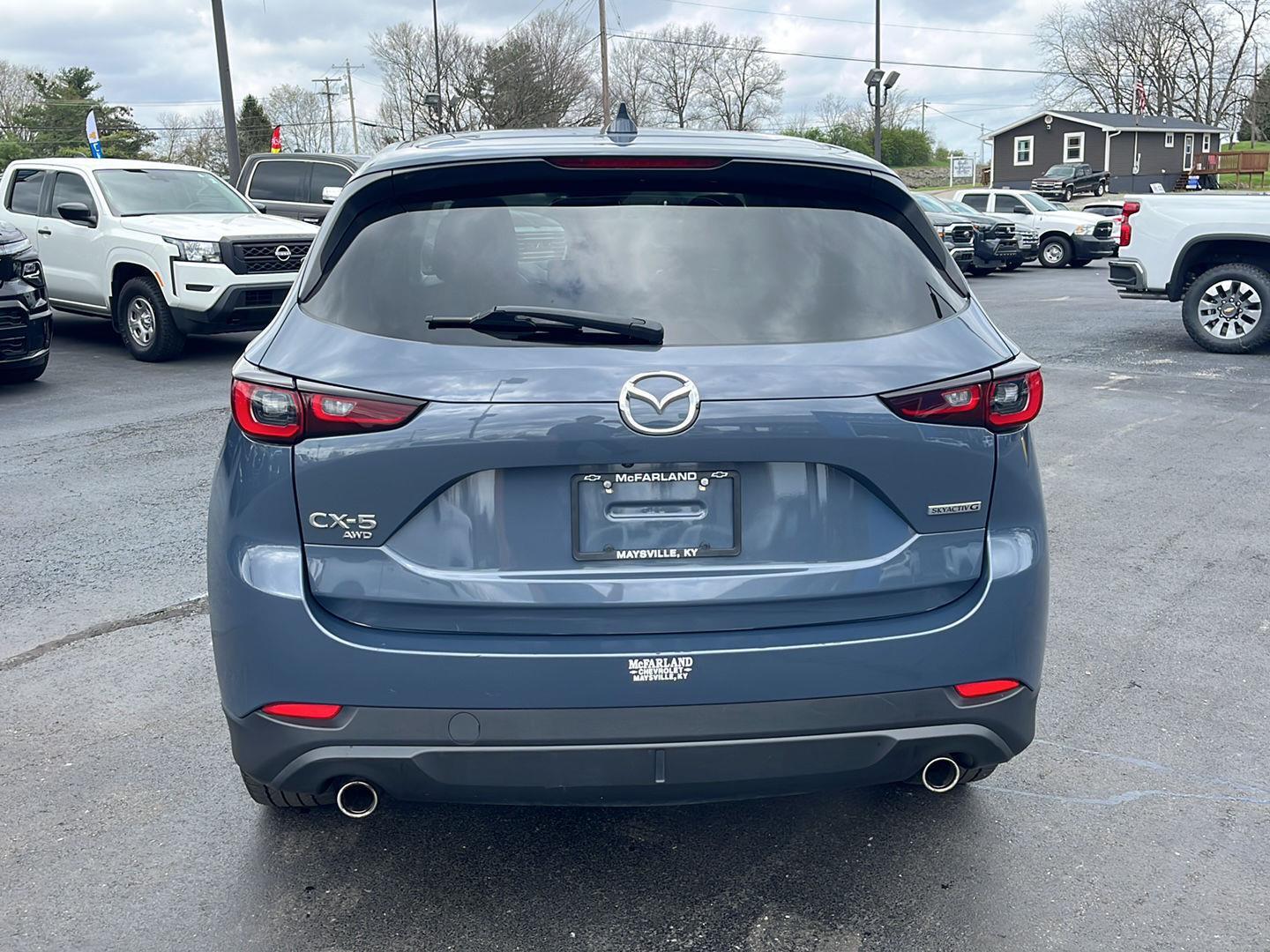 View vehicle photo 4