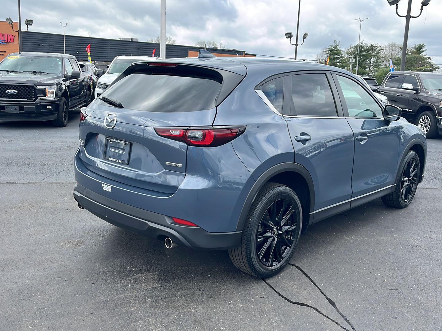 View vehicle photo 5