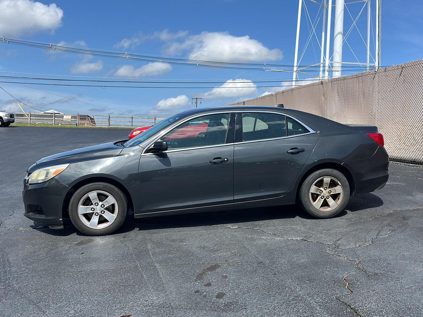 View vehicle photo 2