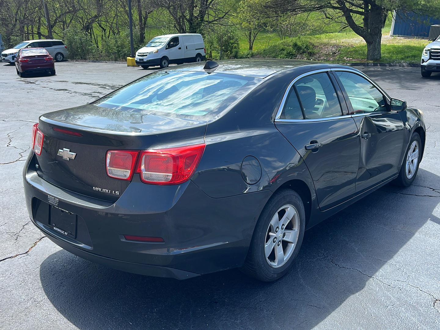 View vehicle photo 5