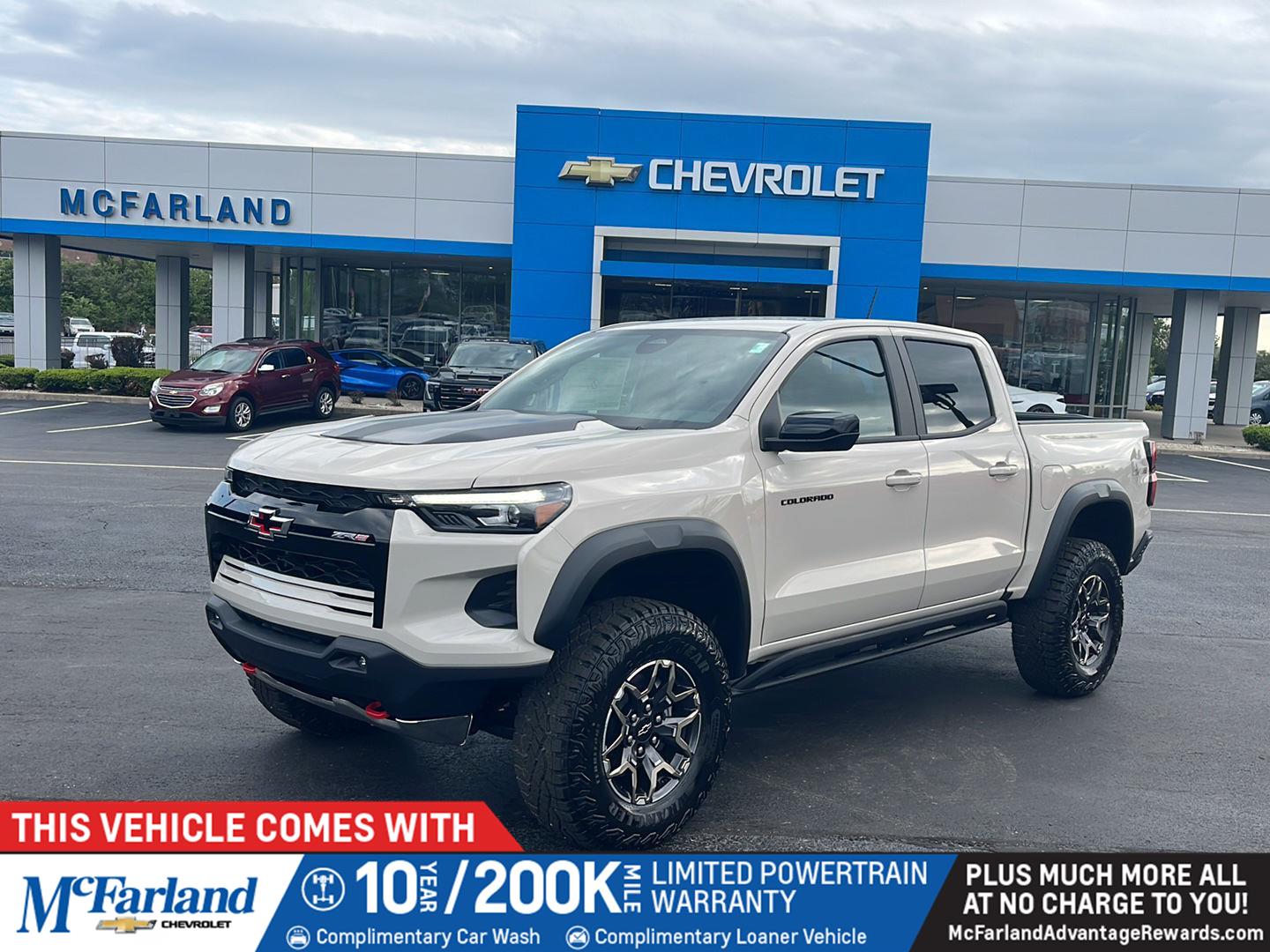 White Sands 2026 Chevrolet Colorado ZR2 Crew Cab 4WD Pickup Truck Four-Wheel Drive 8-Speed Automatic