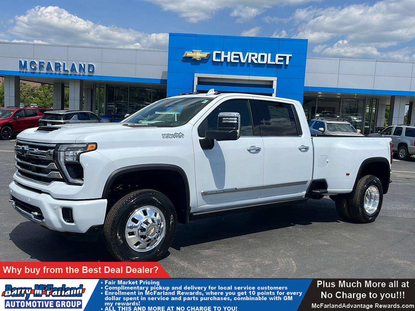 Polar White Tricoat 2026 Chevrolet Silverado 3500HD High Country Crew Cab 4WD Pickup Truck Four-Wheel Drive Automatic