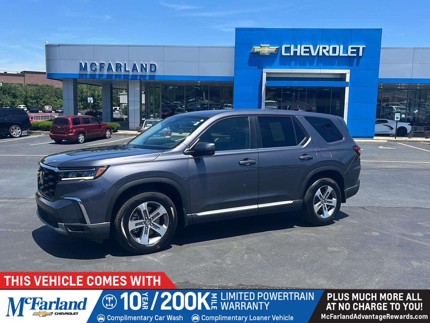 Gray (Modern Steel Metallic) 2025 Honda Pilot EX-L AWD SUV / Crossover All-Wheel Drive Automatic