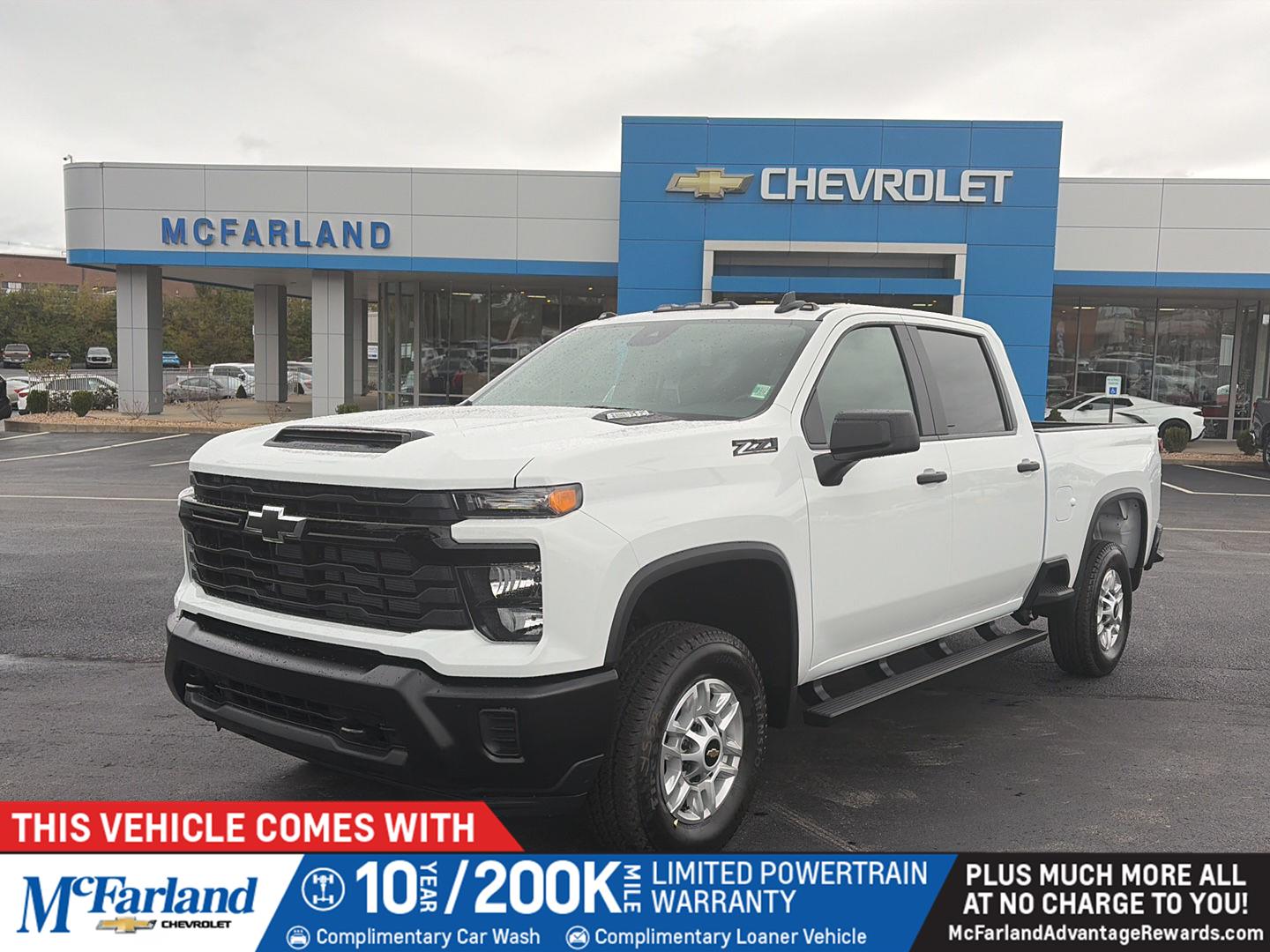Summit White 2026 Chevrolet Silverado 2500HD Pickup Truck Four-Wheel Drive Automatic