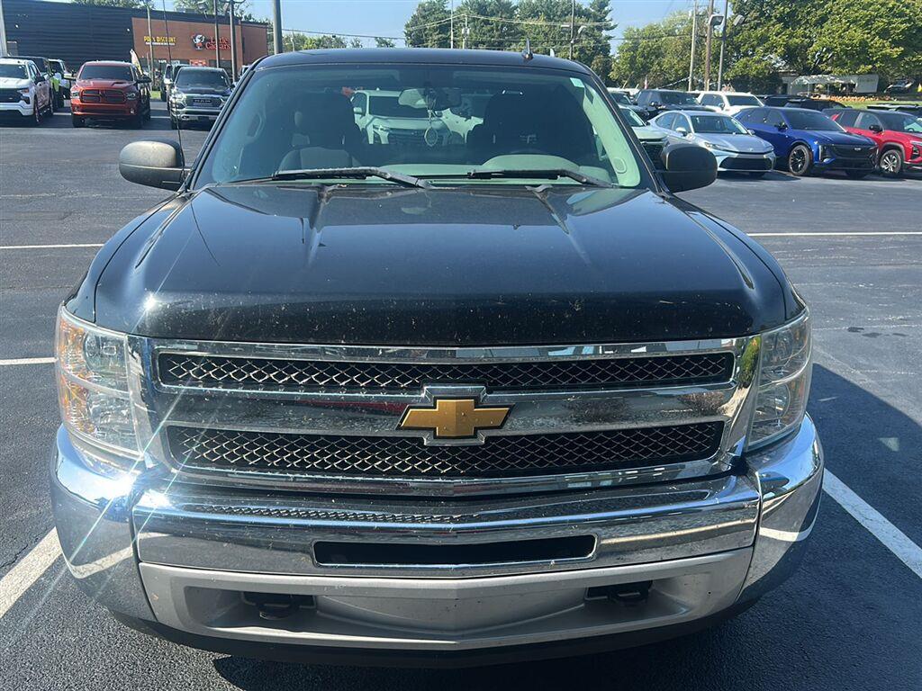 Black 2013 Chevrolet Silverado 1500 Pickup Truck Four-Wheel Drive 4-Speed Automatic