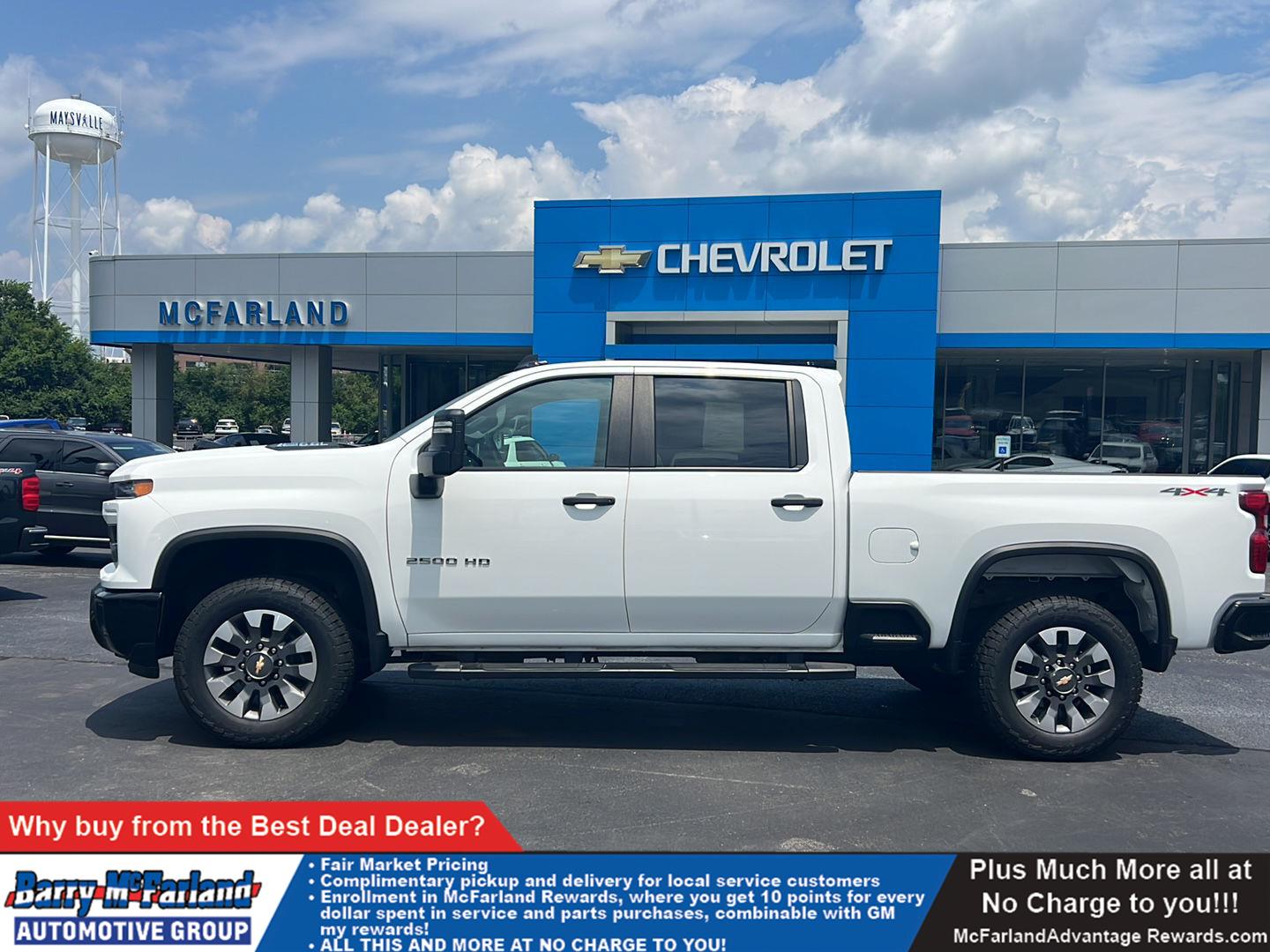 Summit White 2024 Chevrolet Silverado 2500HD Pickup Truck Four-Wheel Drive Automatic