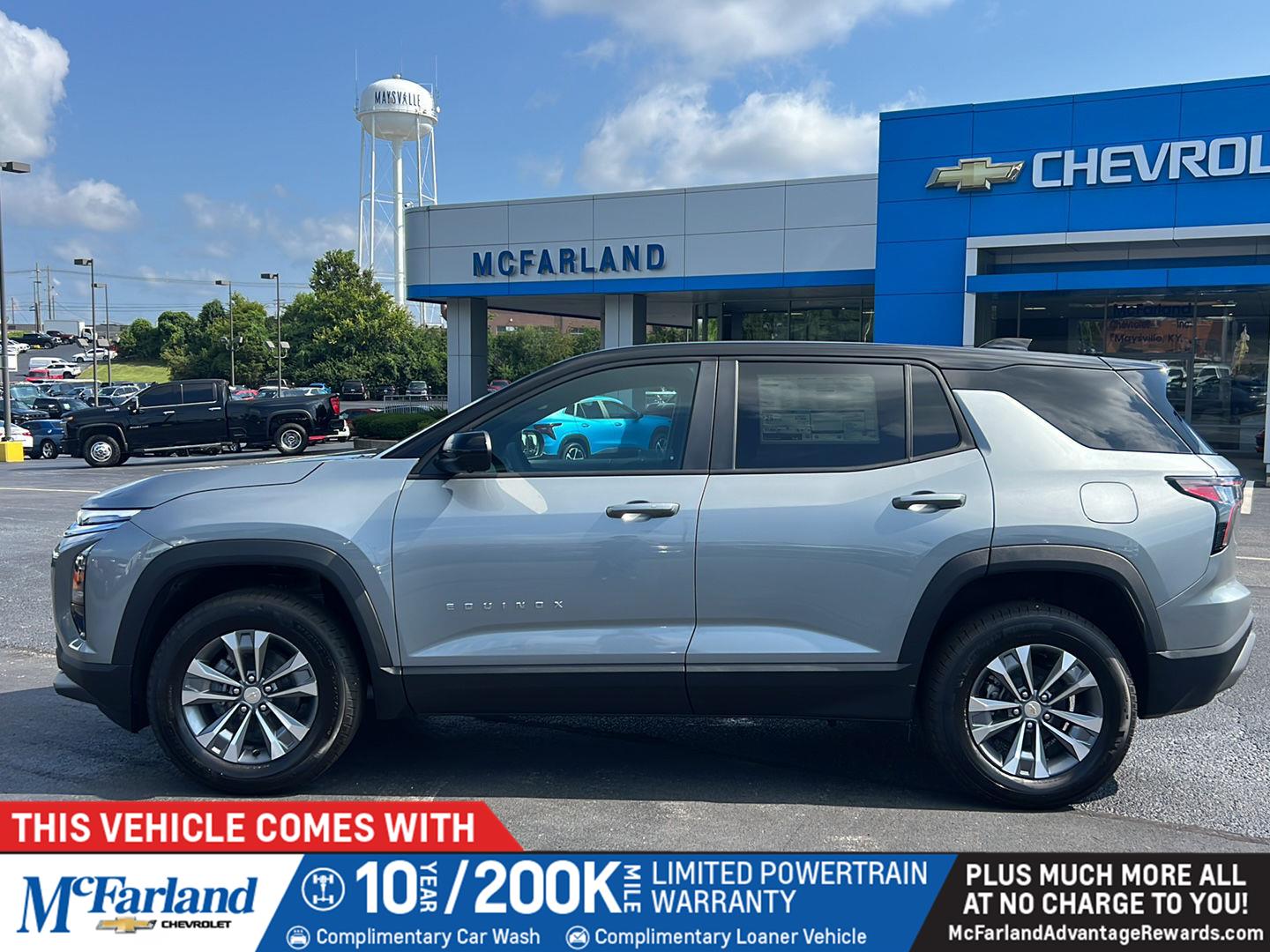Sterling Gray Metallic 2027 Chevrolet Equinox SUV / Crossover Four-Wheel Drive 8-Speed Automatic