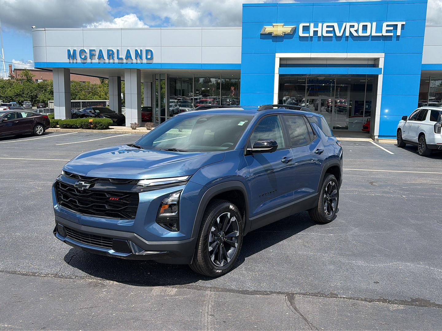 Lakeshore Blue Metallic 2027 Chevrolet Equinox SUV / Crossover Four-Wheel Drive 8-Speed Automatic