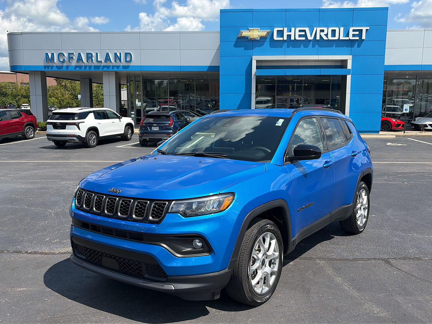  2025 Jeep Compass Latitude 4WD   