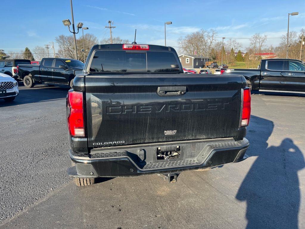 View vehicle photo 4