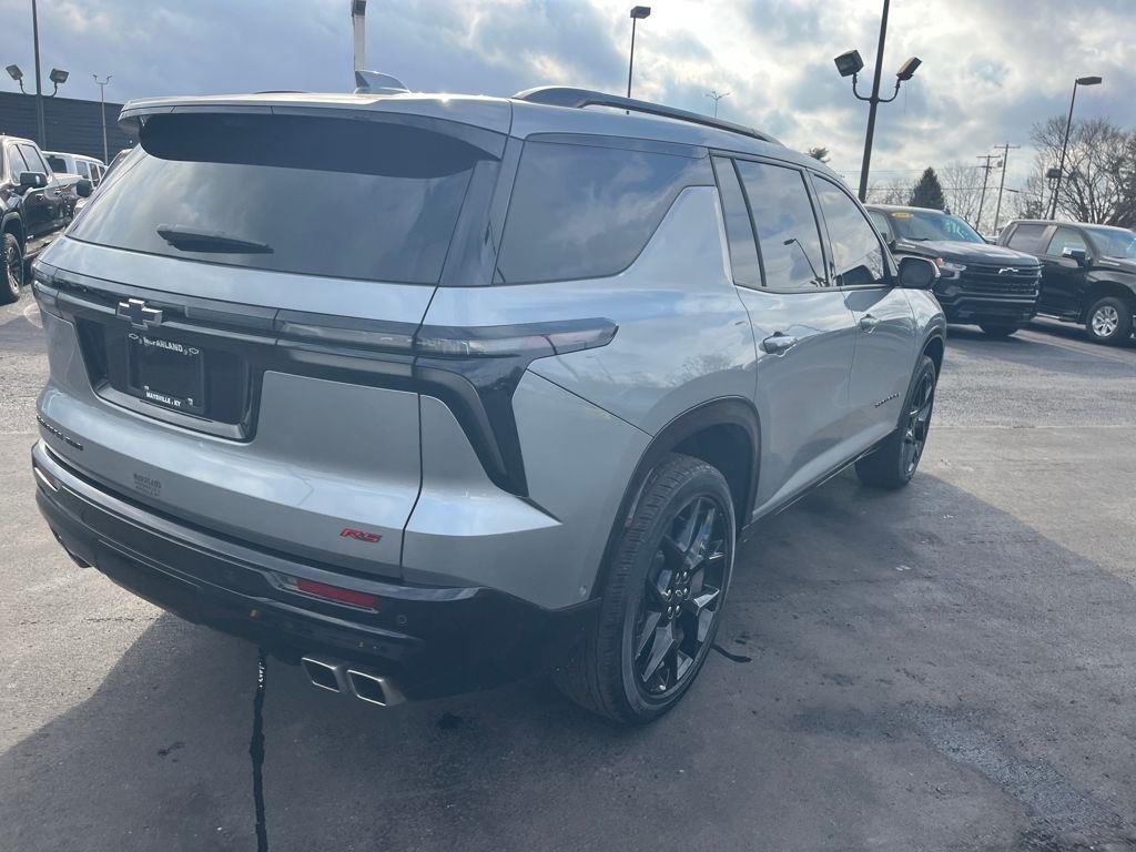 View vehicle photo 5