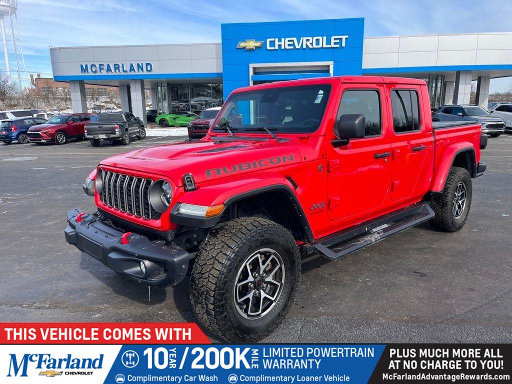 Firecracker Red Clearcoat 2024 Jeep Gladiator Rubicon X Crew Cab 4WD Pickup Truck Four-Wheel Drive 8-Speed Automatic