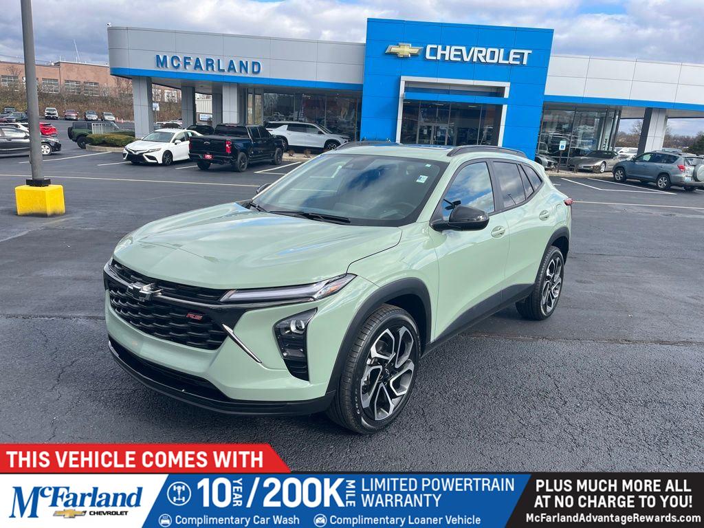 2024 Chevrolet Trax RS with 2RS FWD Verde (Cacti Green) SUV/Crossover Tracción delantera 6 velocidades Automática