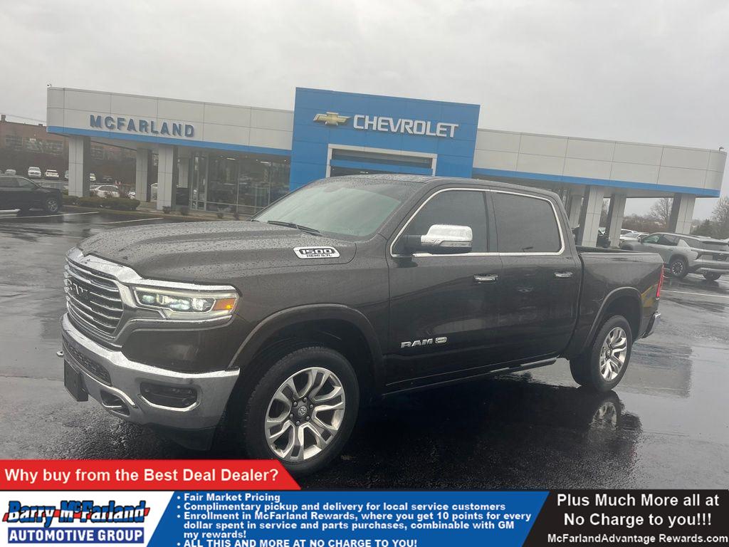 Diamond Black Crystal Pearlcoat 2019 RAM 1500 Laramie Longhorn Crew Cab 4WD Pickup Truck Four-Wheel Drive 8-Speed Automatic