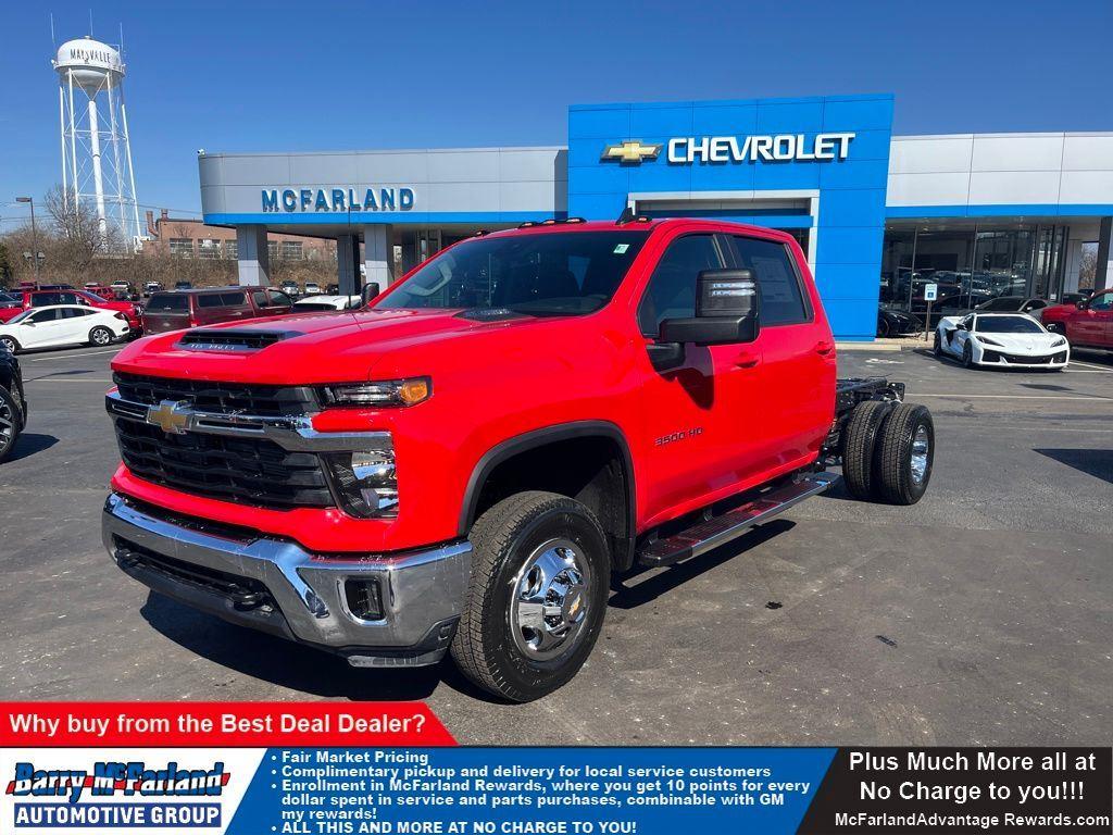 2026 Chevrolet Silverado 3500HD LT Crew Cab LB 4WD