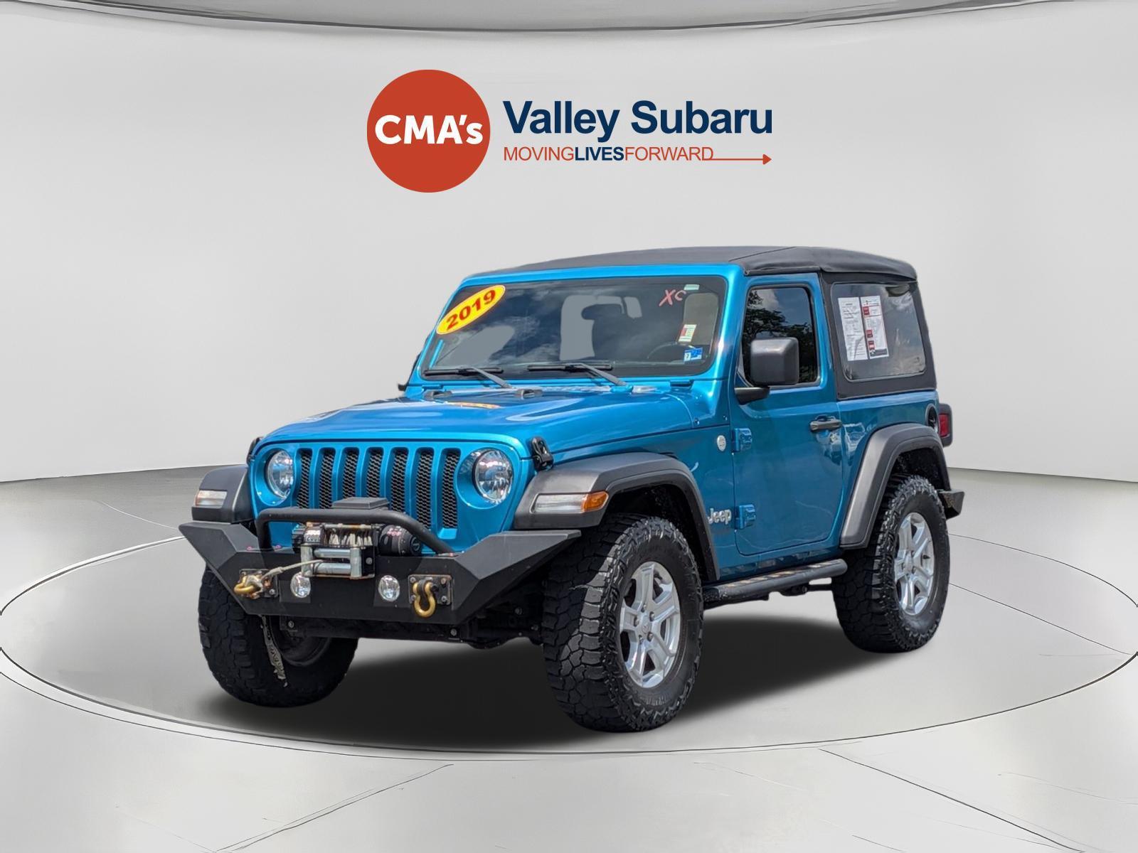 Bikini Pearlcoat 2019 Jeep Wrangler SUV / Crossover Four-Wheel Drive 6-Speed Manual