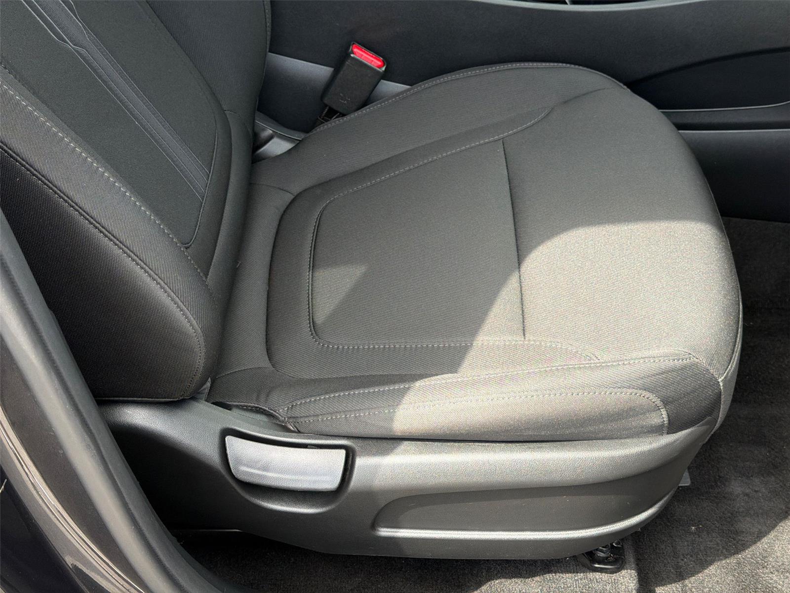 Used 2023 Portofino Gray Hyundai SEL image 30