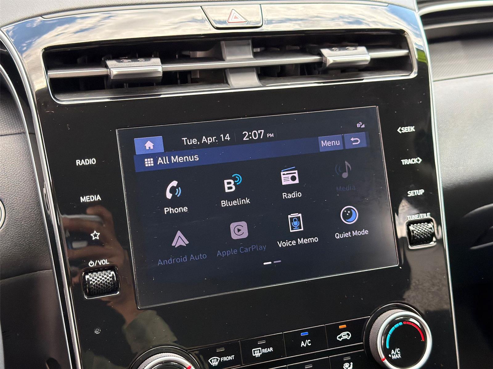 Used 2023 Portofino Gray Hyundai SEL image 5