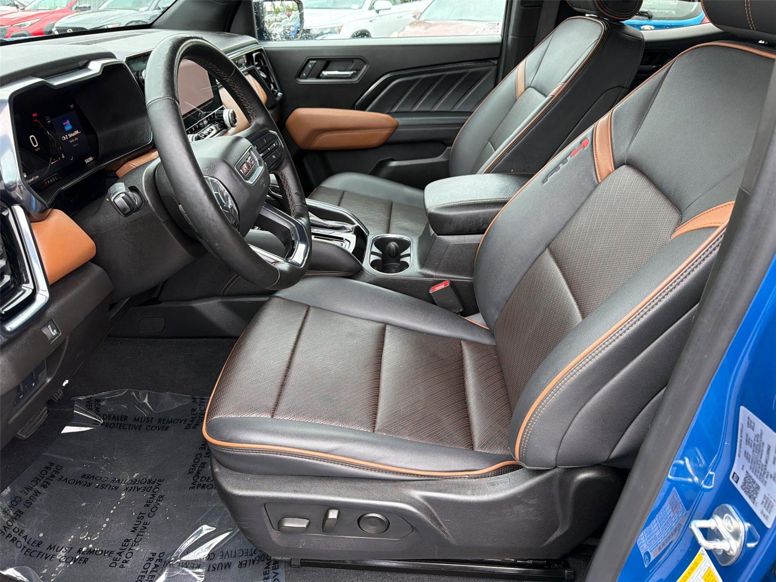 Used 2024 Dynamic Blue Metallic GMC 4WD AT4 image 8