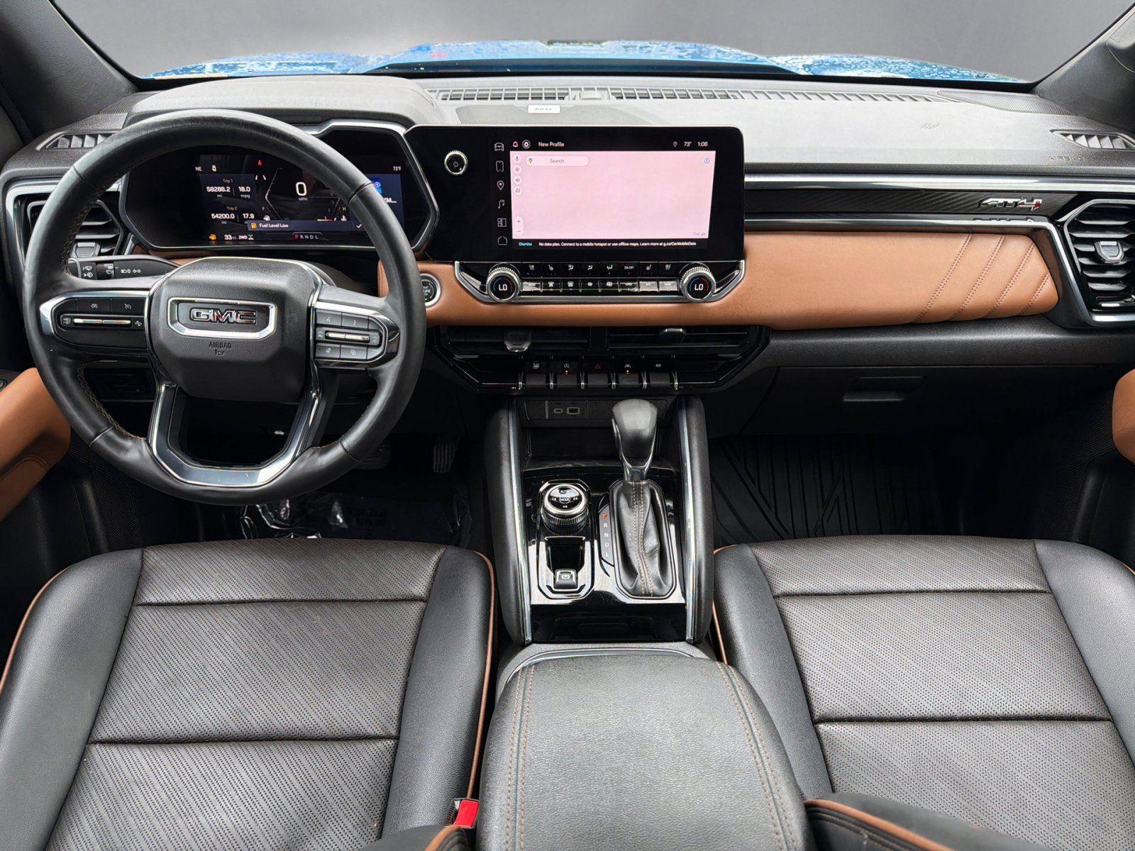 Used 2024 Dynamic Blue Metallic GMC 4WD AT4 image 3