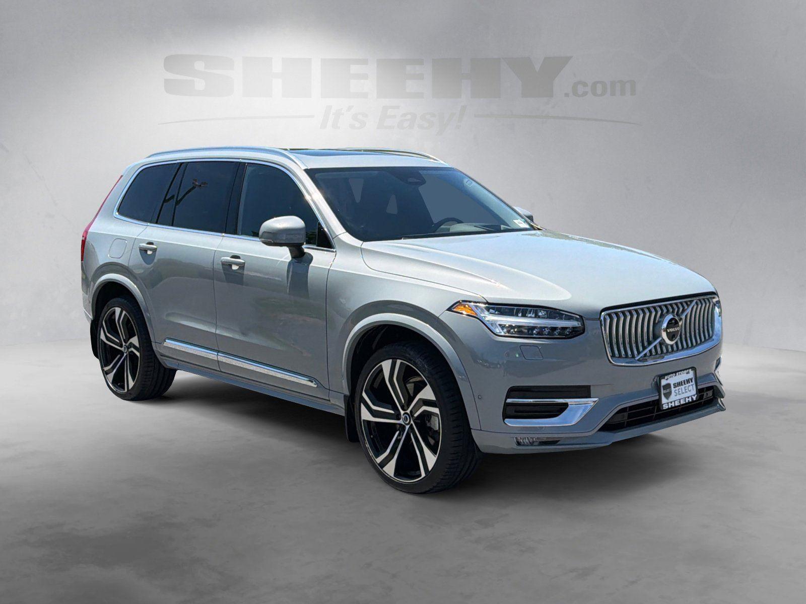 Used 2024 Vapour Grey Metallic Volvo Ultimate Bright Theme image 2