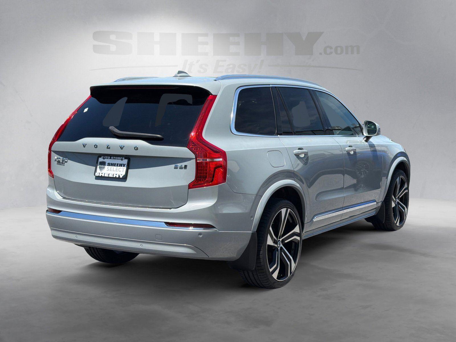 Used 2024 Vapour Grey Metallic Volvo Ultimate Bright Theme image 14