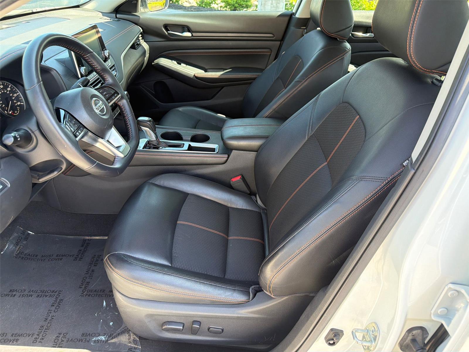 Used 2020 Pearl White Tricoat Nissan 2.5 SR image 8