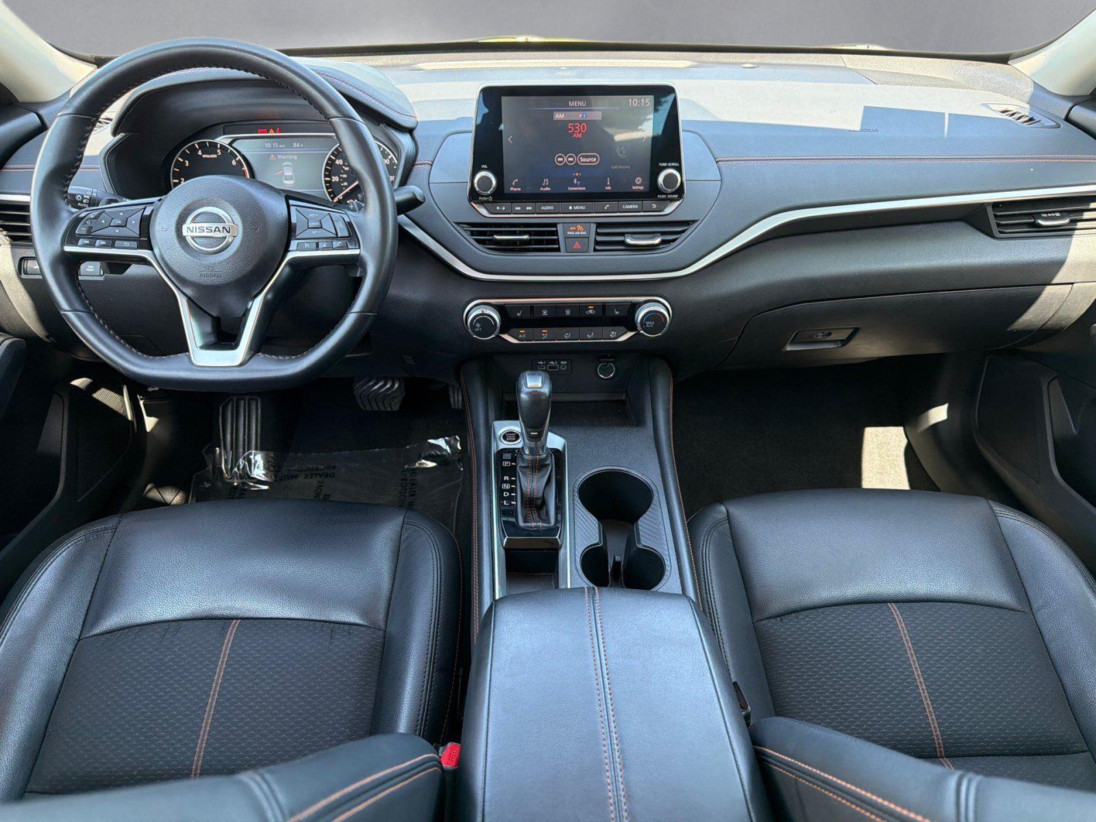 Used 2020 Pearl White Tricoat Nissan 2.5 SR image 3