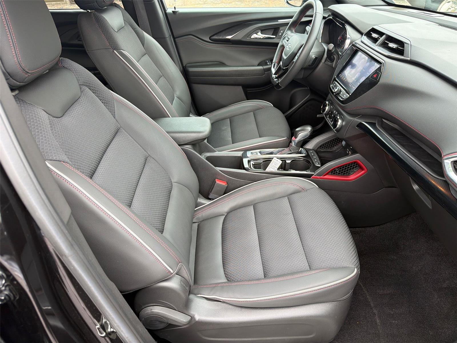 Used 2022 Mosaic Black Metallic Chevrolet RS image 32