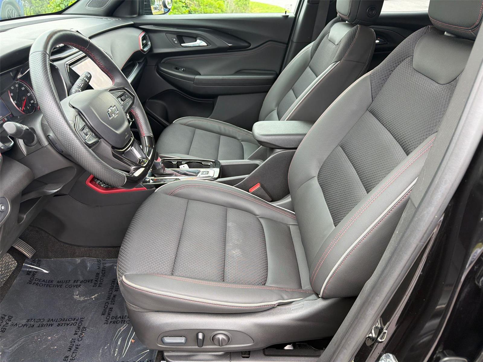 Used 2022 Mosaic Black Metallic Chevrolet RS image 9