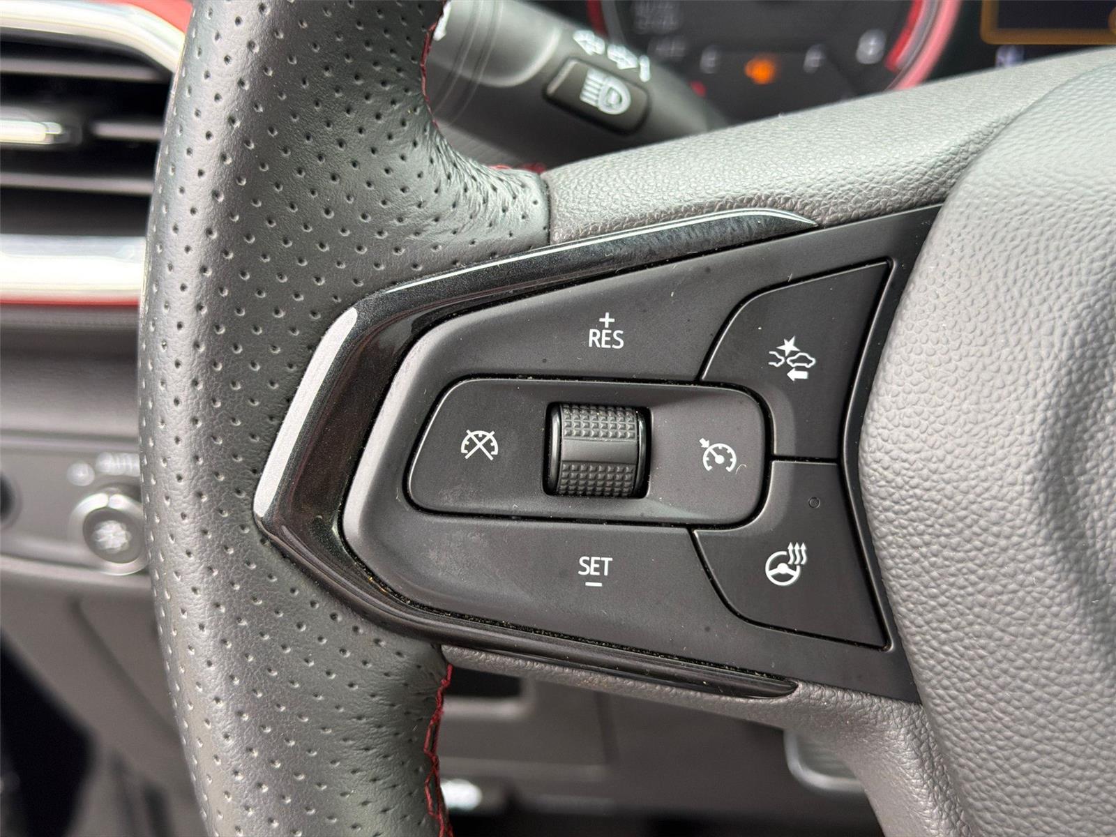 Used 2022 Mosaic Black Metallic Chevrolet RS image 38