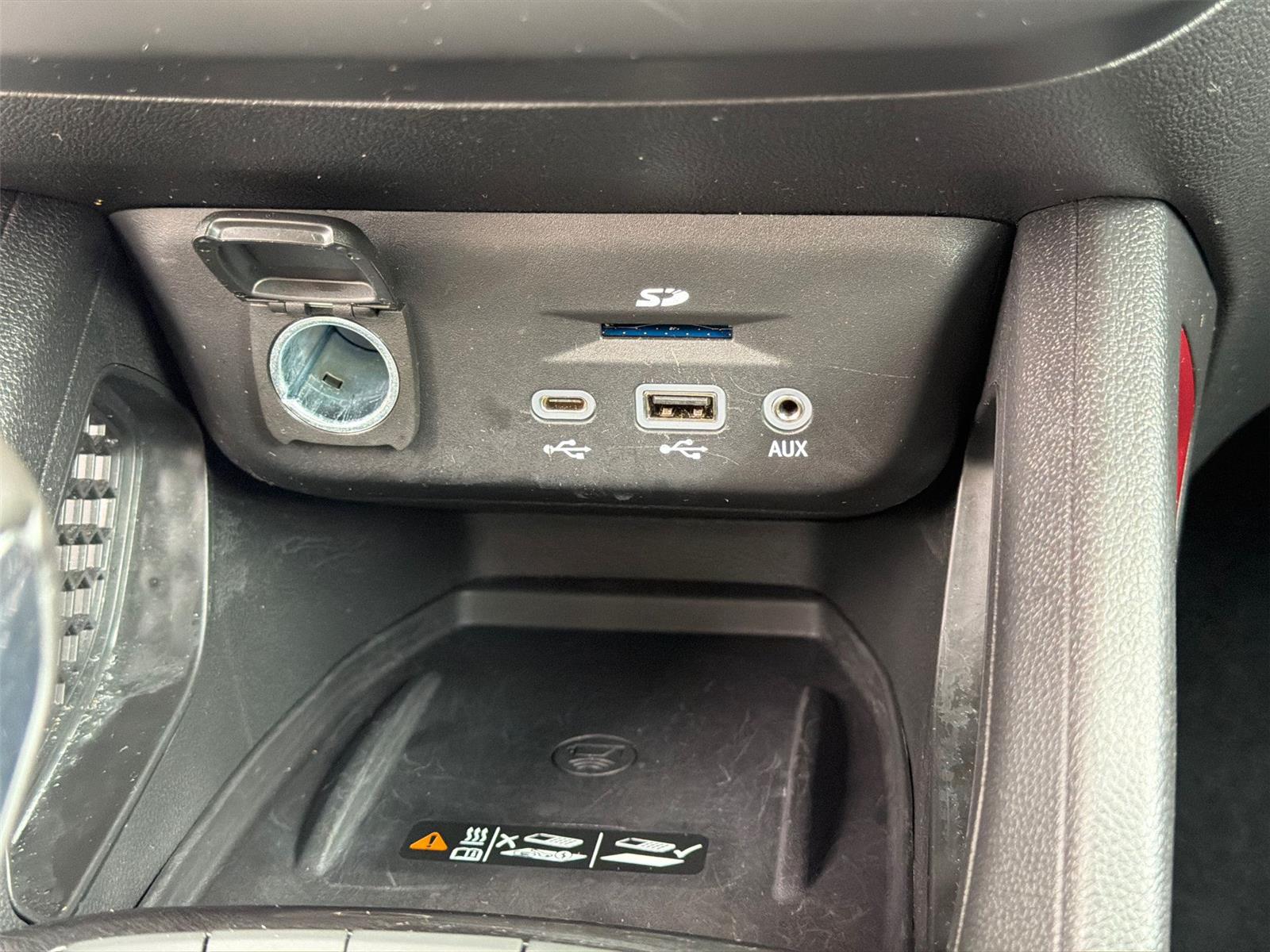 Used 2022 Mosaic Black Metallic Chevrolet RS image 20