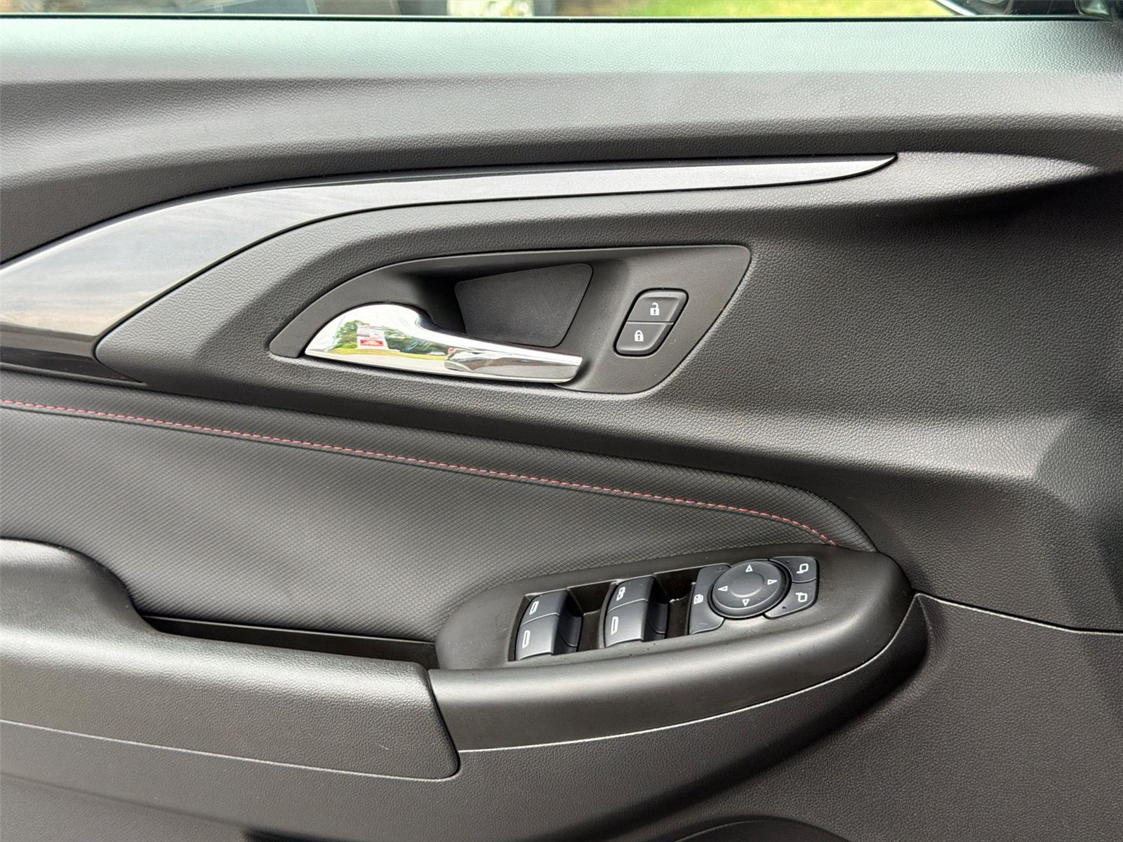 Used 2022 Mosaic Black Metallic Chevrolet RS image 21