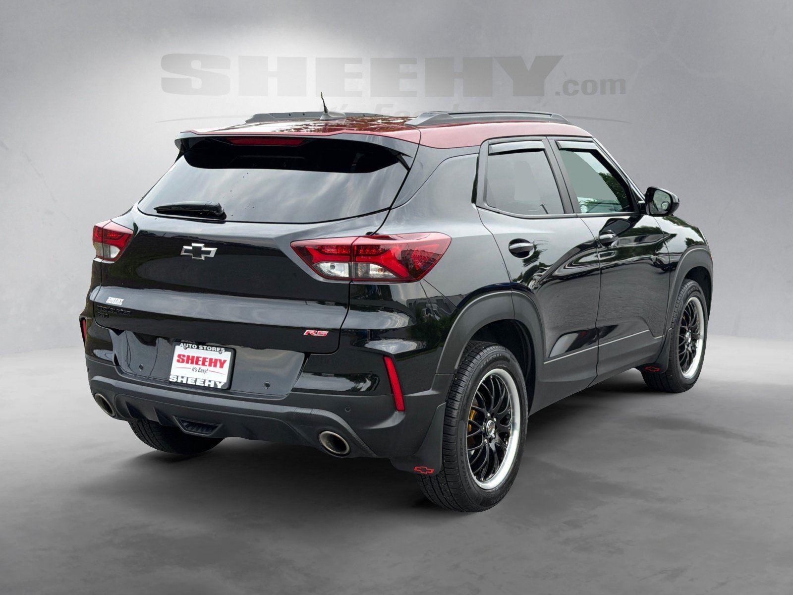 Used 2022 Mosaic Black Metallic Chevrolet RS image 11