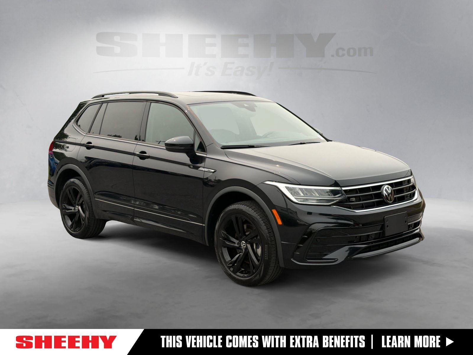Deep Black Pearl 2024 Volkswagen Tiguan SUV / Crossover All-Wheel Drive Automatic